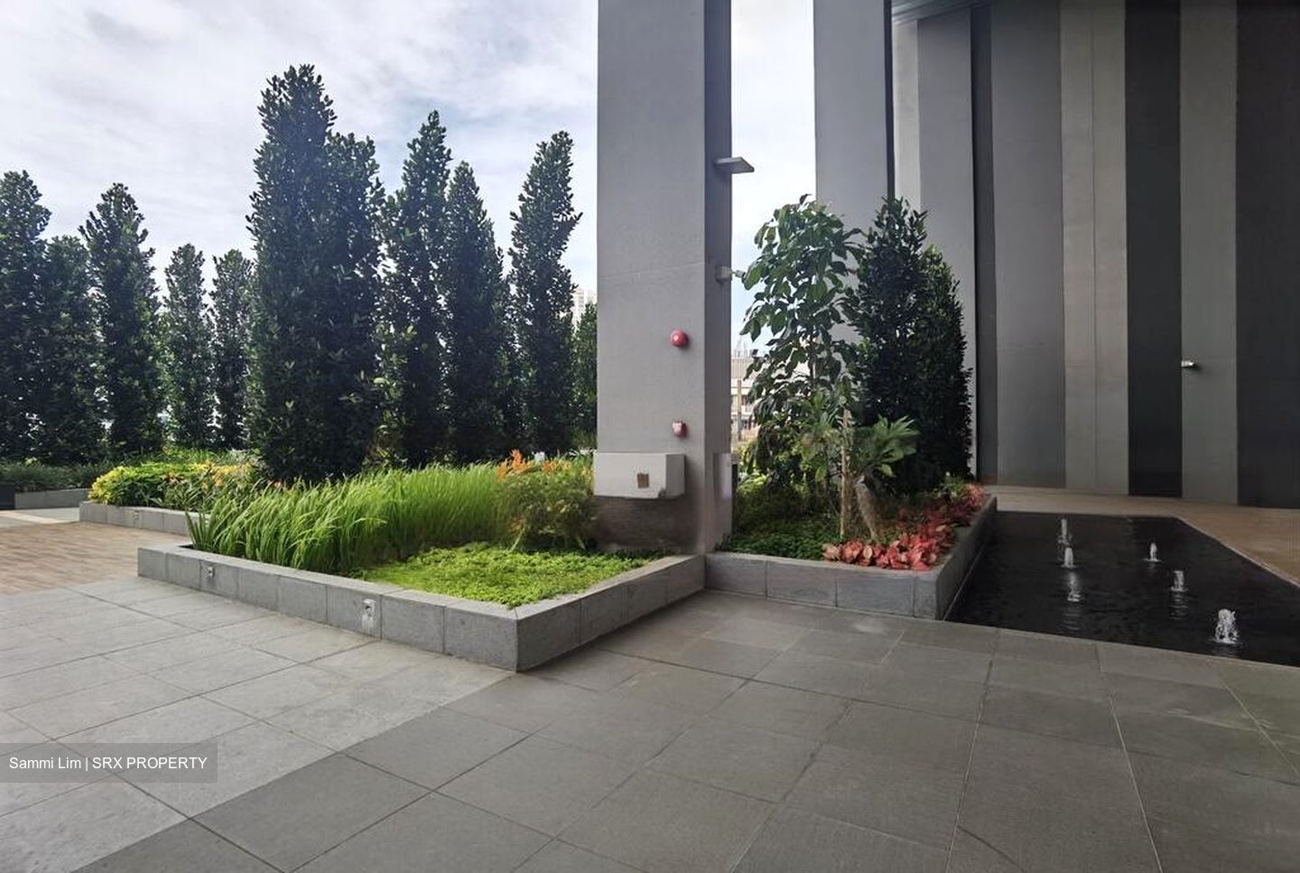 Arc 380 (D8), Office #460821611